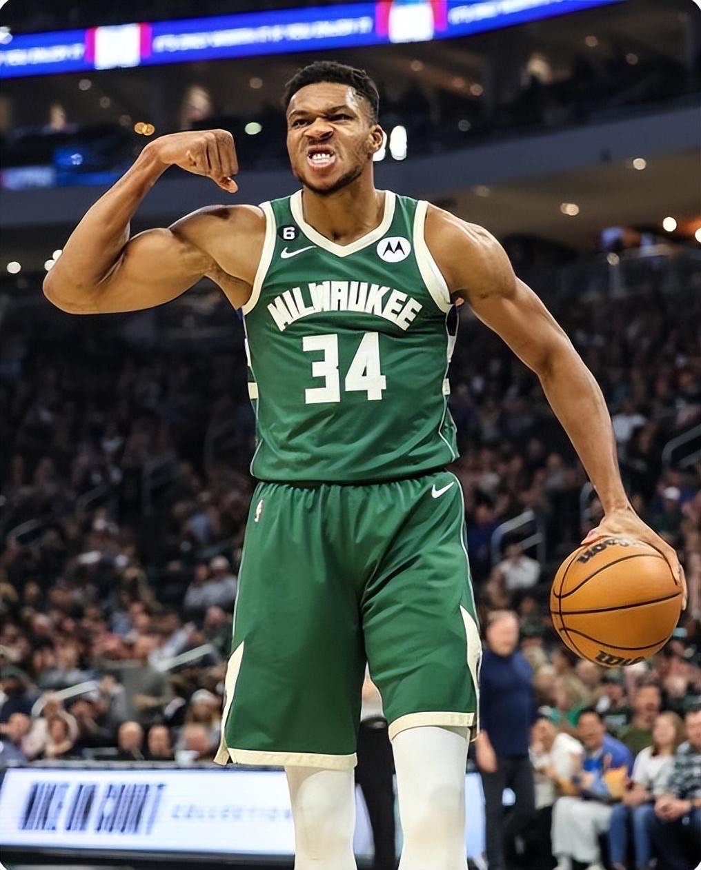 足球周刊：刘若钒曾想回成都却被徐正源拒绝，后获里卡多、穆斯卡特赏识（足球周刊：刘若钒曾欲回归成都遭徐正源拒绝，随后得到里卡多与穆斯卡特青睐）