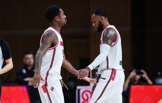 罗德里格告别梅州客家：永远心怀感激，充满动力迎接新的挑战（罗德里格向梅州客家道别：心存感恩，满怀斗志奔赴新征程）