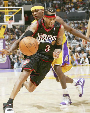 荷兰队官方：韦格霍斯特身体状态不佳退出集训，不会出战波兰（荷兰队官宣：韦格霍斯特因身体状况不佳退出集训，缺席对阵波兰）