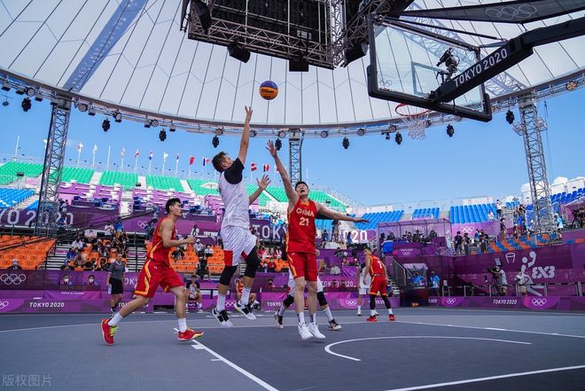 这球员的抗压能力太强（这名球员的抗压能力爆表）