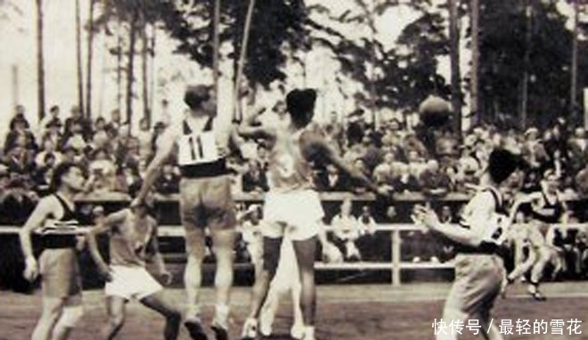 哈曼：皇马状态滑坡始于抵制金球奖，以及维尼修斯公开闹情绪（哈曼：皇马颓势始于金球奖抵制与维尼修斯情绪风波）